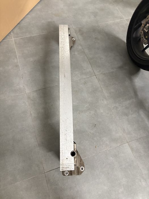 Belka zderzaka tylna opel zafira c 2012 tourer 2012