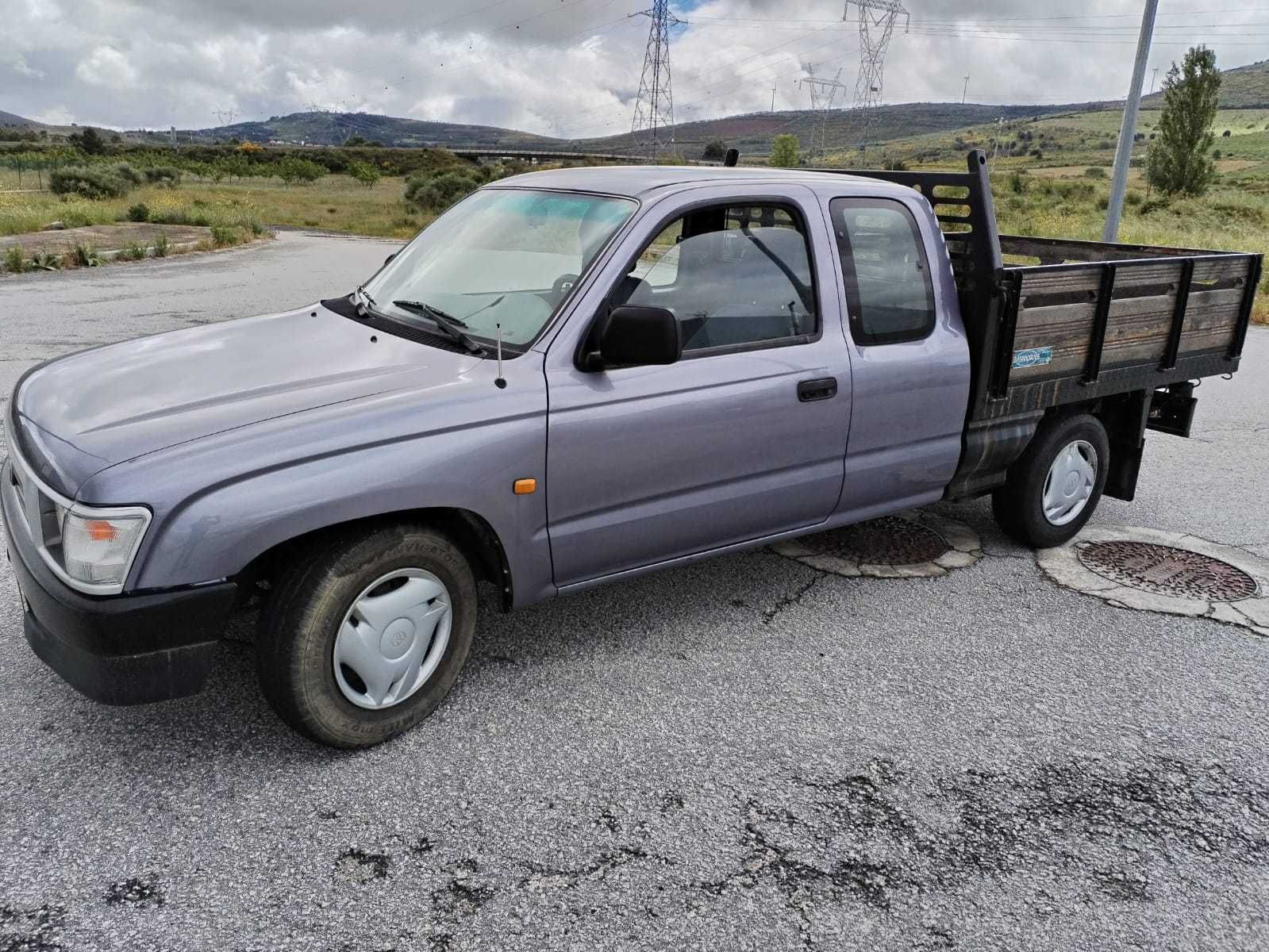 Toyota Hilux 4x2 King cab