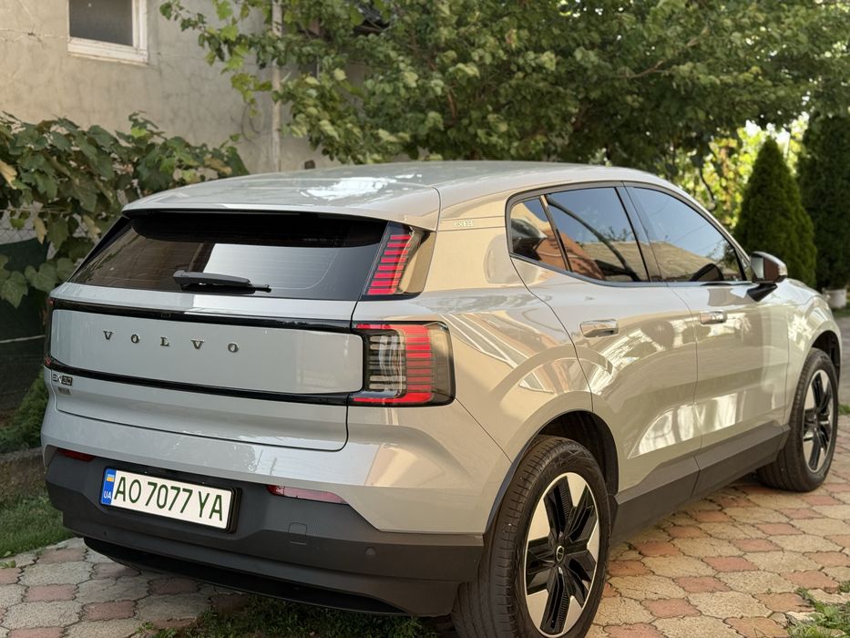 Volvo EX30 2024р нове авто