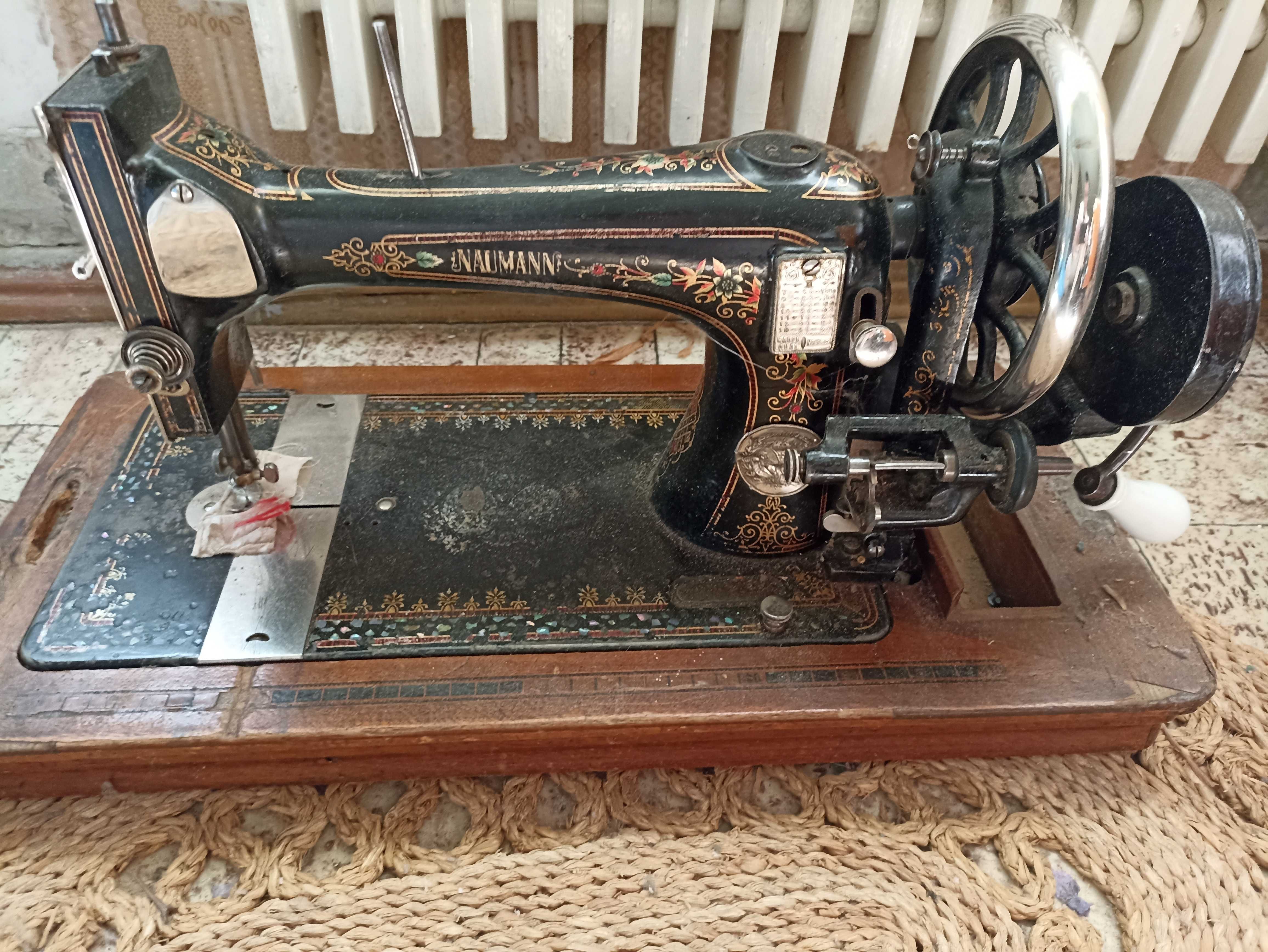 Швейная машинка Naumann. XIX век