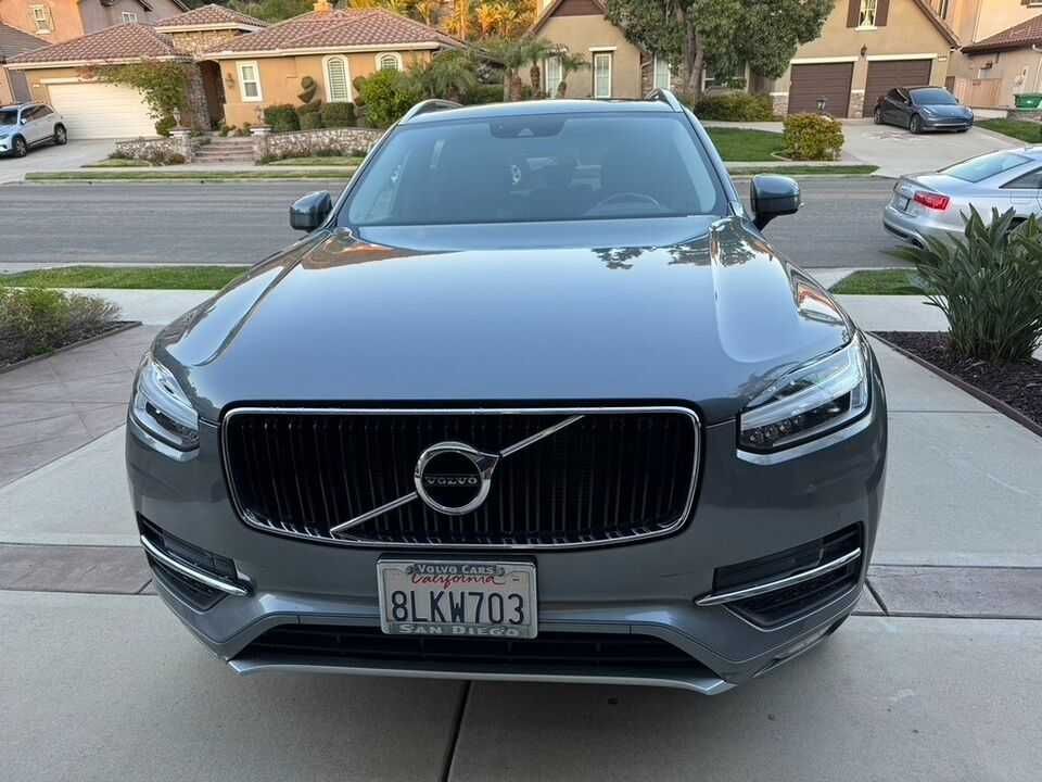 2019 Volvo  XC90