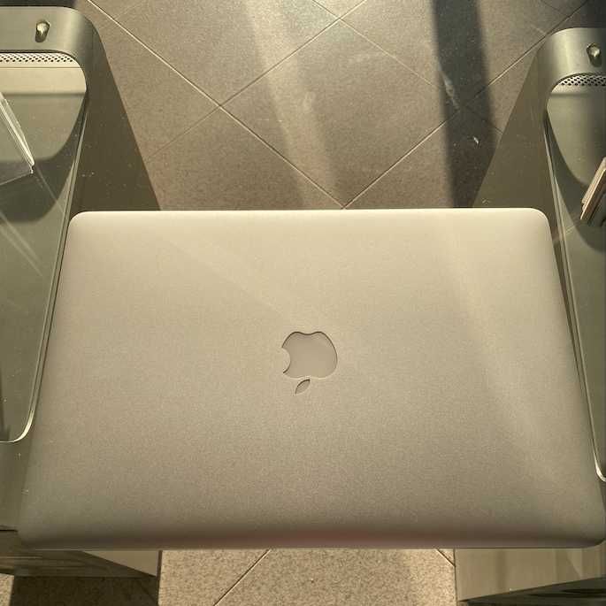 MacBook Pro 15" Finais de 2015