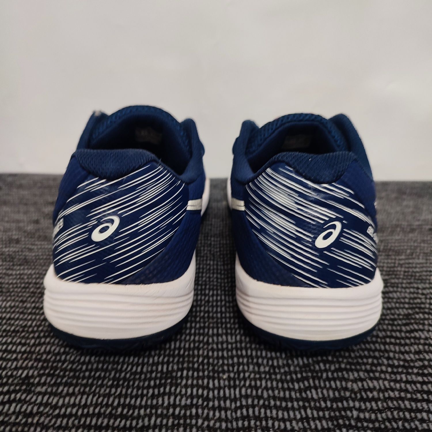Чоловічі кросівки Asics Gel-game 9 волейбол,теніс,зал size42.5/27.5