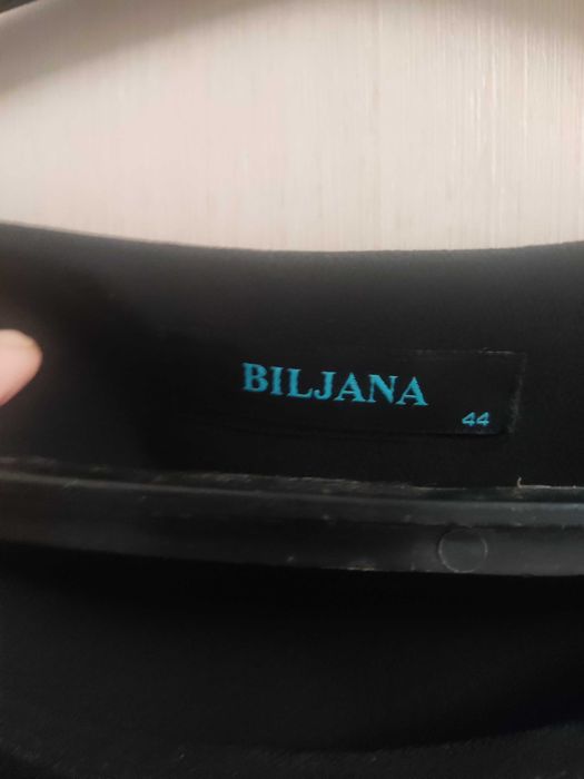 Сукня святкова .Одягнена 1 раз