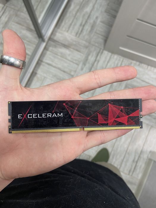 Оперативная память DDR4 4GB 2666 MHZ