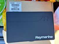Para Barco - Capa Raymarine Axiom 7