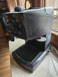 Ekspres do kawy ciśnieniowy kolbowy DeLonghi EC151.b - Kraków
