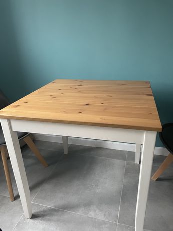 Stół kuchenny Ikea kwadratowy sosna 74 x 74 x 74 cm