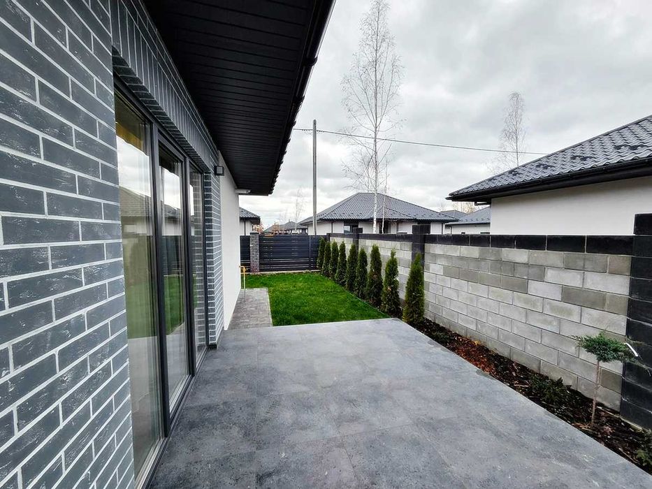 Одноповерховий КОТЕДЖ  з сучасним ремонтом у КМ Ворзеля! ГАЗ, БЕЗ %