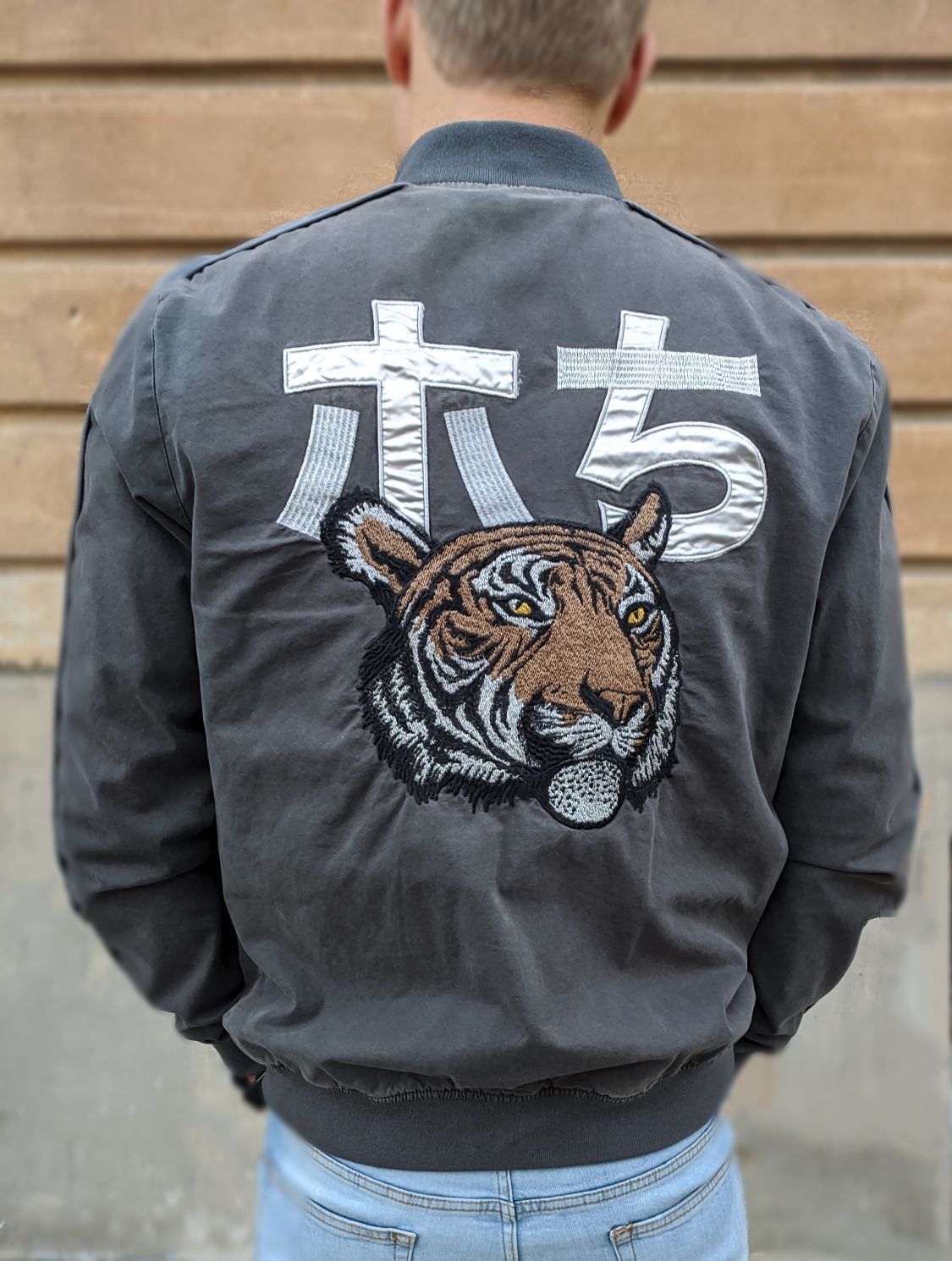 Kurtka Tiger Fleck kolor grafit rozm.L
