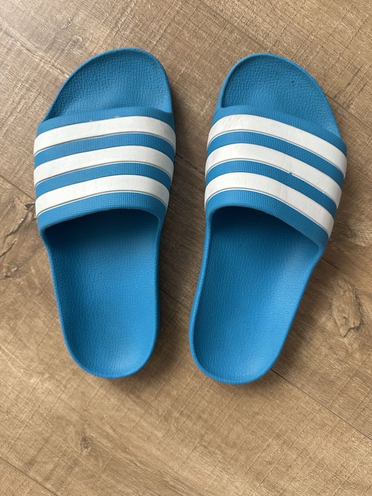 Klapki adidas 35