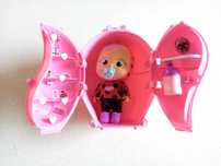 Cry Babies Lady pequena