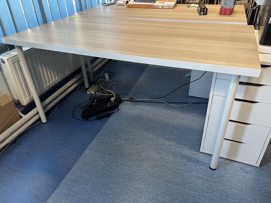 Sprzedam biurka Ikea