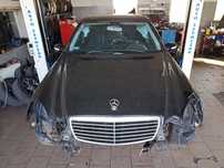 Mercedes W211 sedan 2.2 CDI maska kolor 197