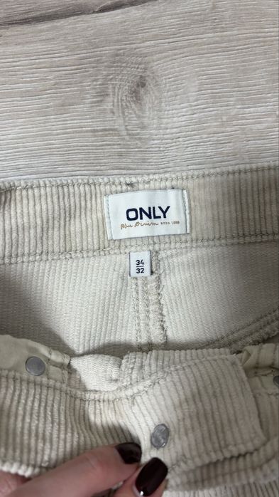 Вельветові бежеві штани