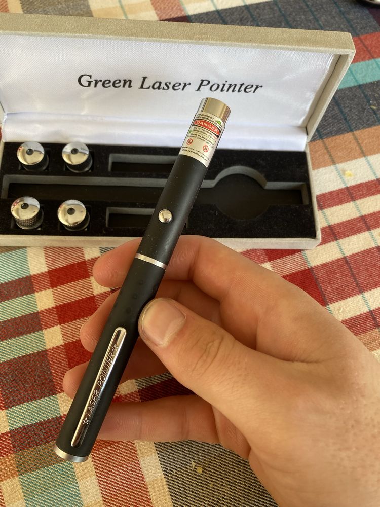 Laser green pointer