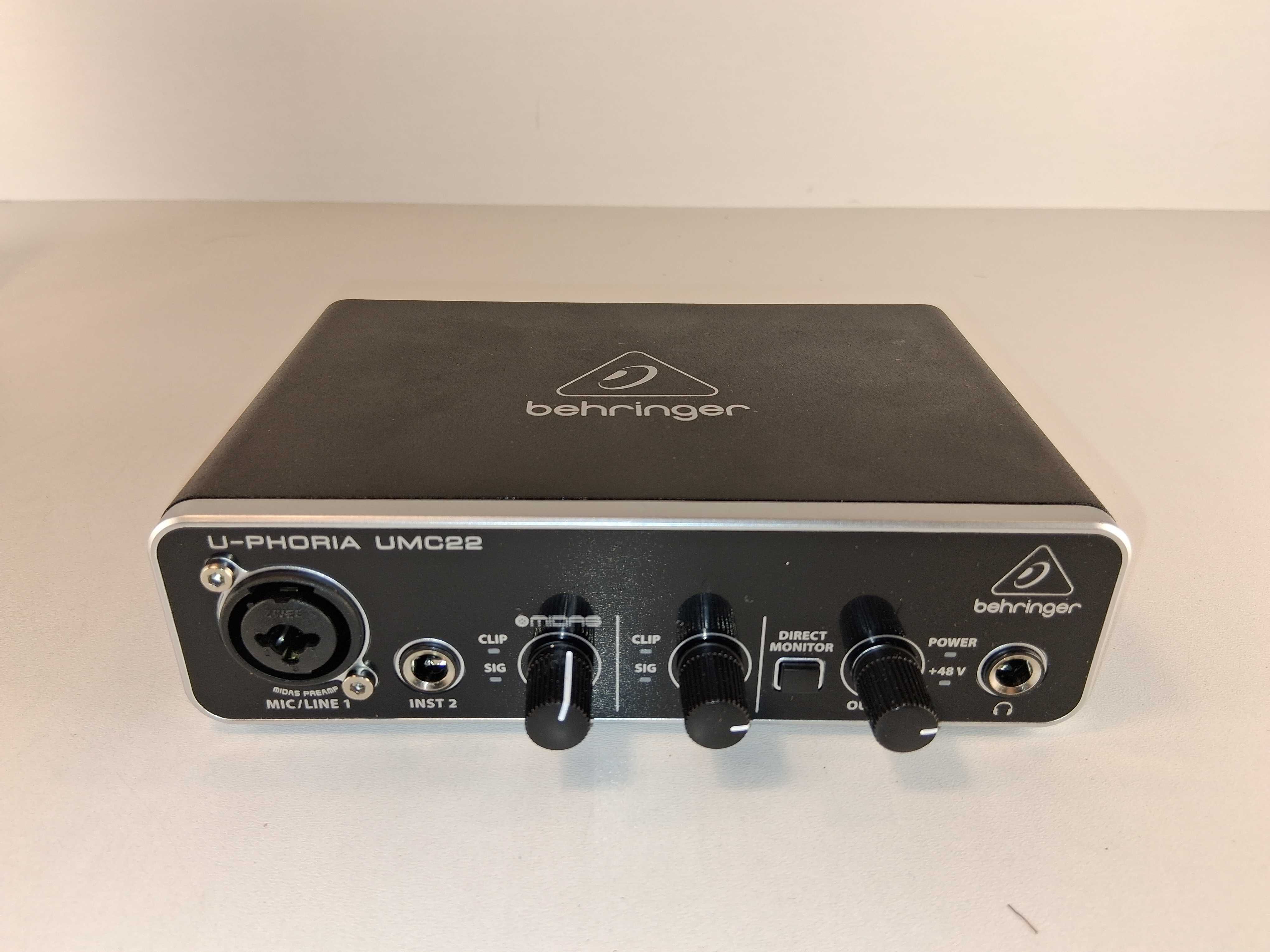 C055 Behringer U-PHORIA UMC22 Interfejs Audio USB Midas