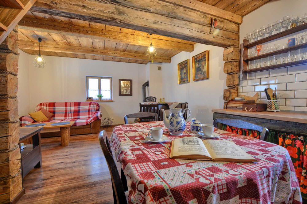 Urlop na odludziu w Domki z Bali Ciche Marzenie Bieszczady