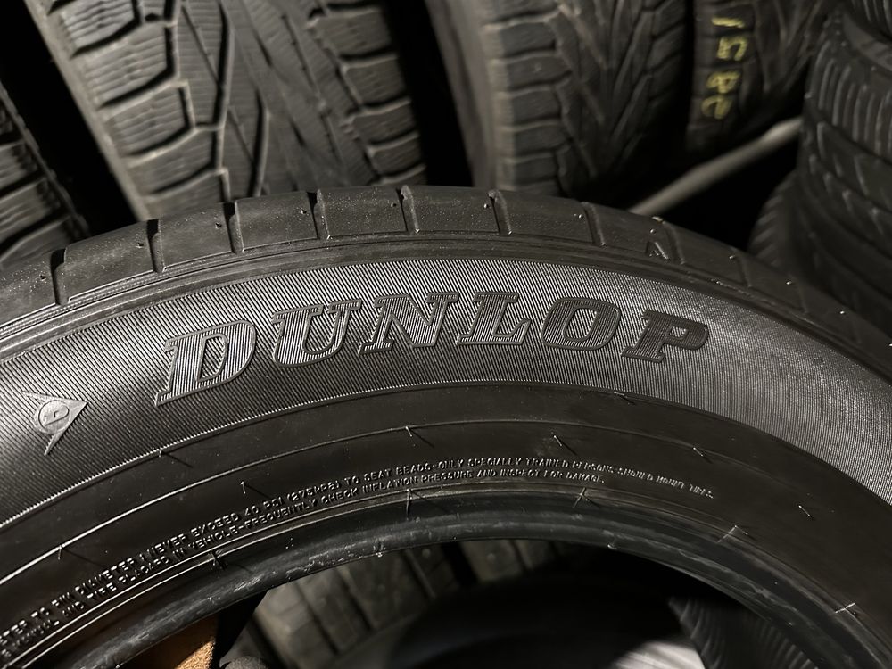 666 Комплект Летних шин R18 235/65 Dunlop Sport Maxx 050