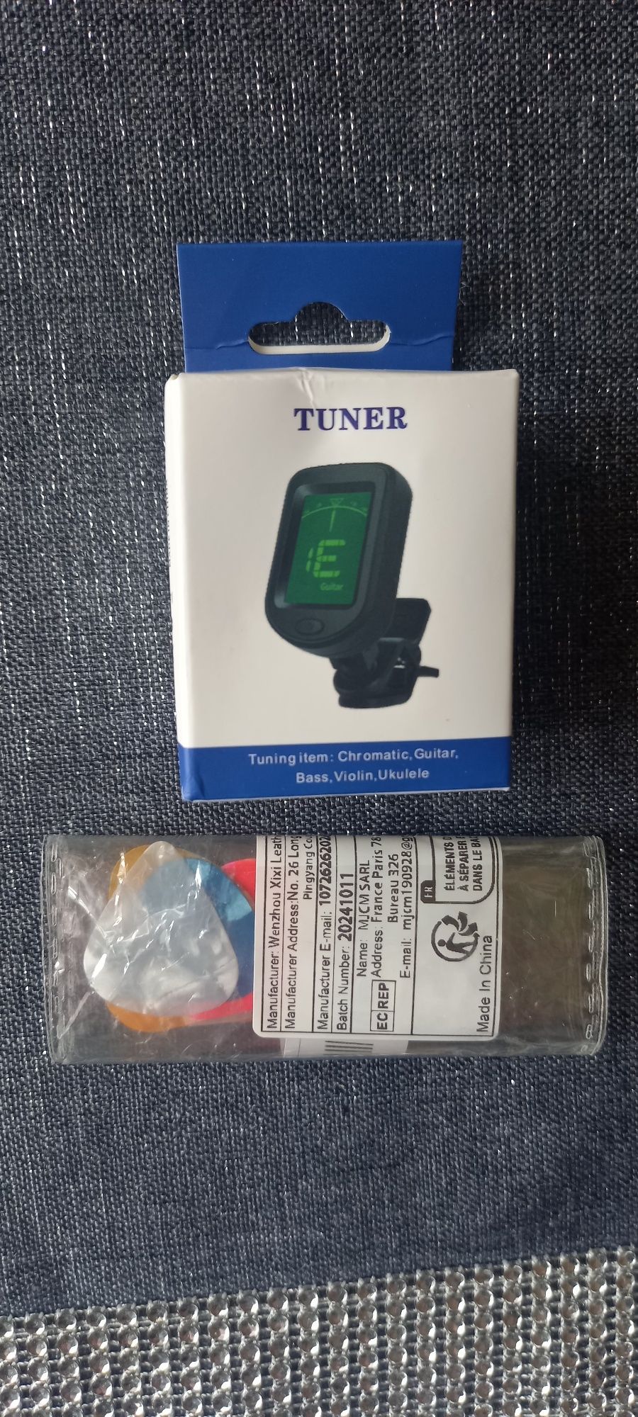 Tuner gitarowy (cyfrowy).Nowy