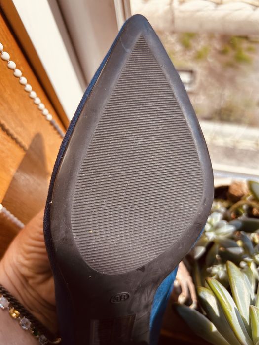 PF, veja as fotos e leia a descrição. Obrigada