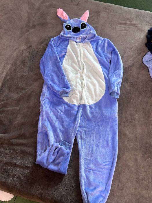 Продається дитяче кігурумі ( стіч )