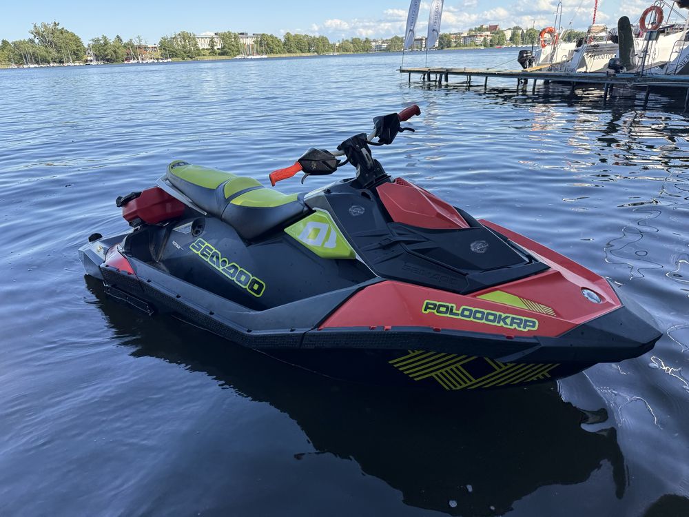Seadoo spark trixx 3 up VTS 2020r. 72 MTH. Schowek, stopka, pojrowiec