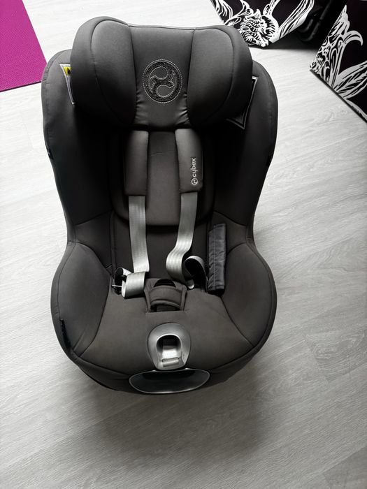Fotelik samochodowy Cybex Sirona-Z plus Baza obrotowa