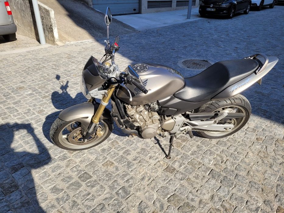Hornet 600 como nova  2006 poucos kms