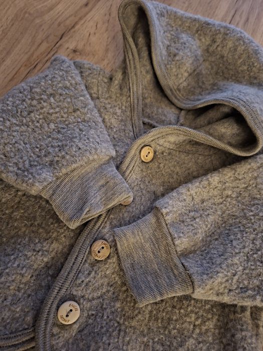 Kurteczka z wełny merino walnuss melange Engel 50/56