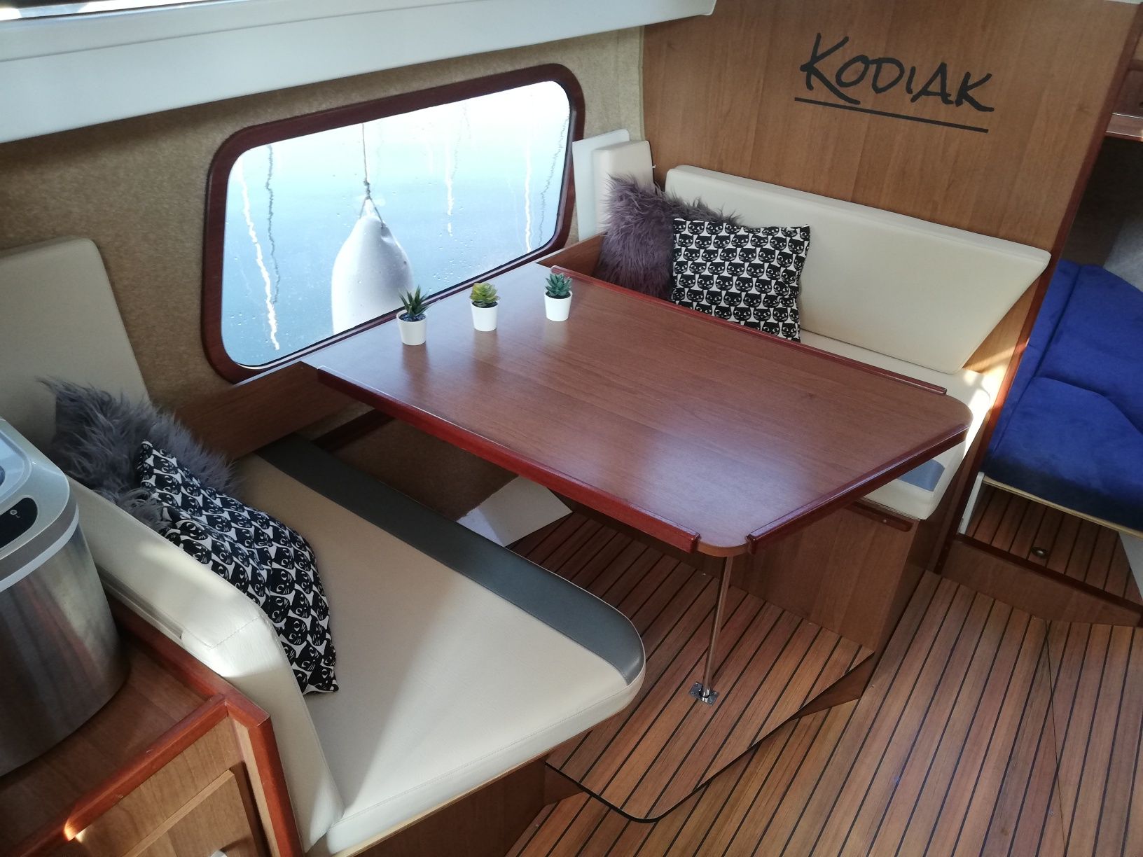Czarter Houseboat Mazury Jacht Calipso 750 Solar Boiler Ogrzewanie