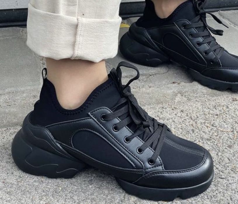 Кросівки зимові 36,37,39р