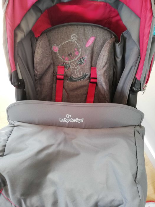 Spacerówka dla dziewczynki