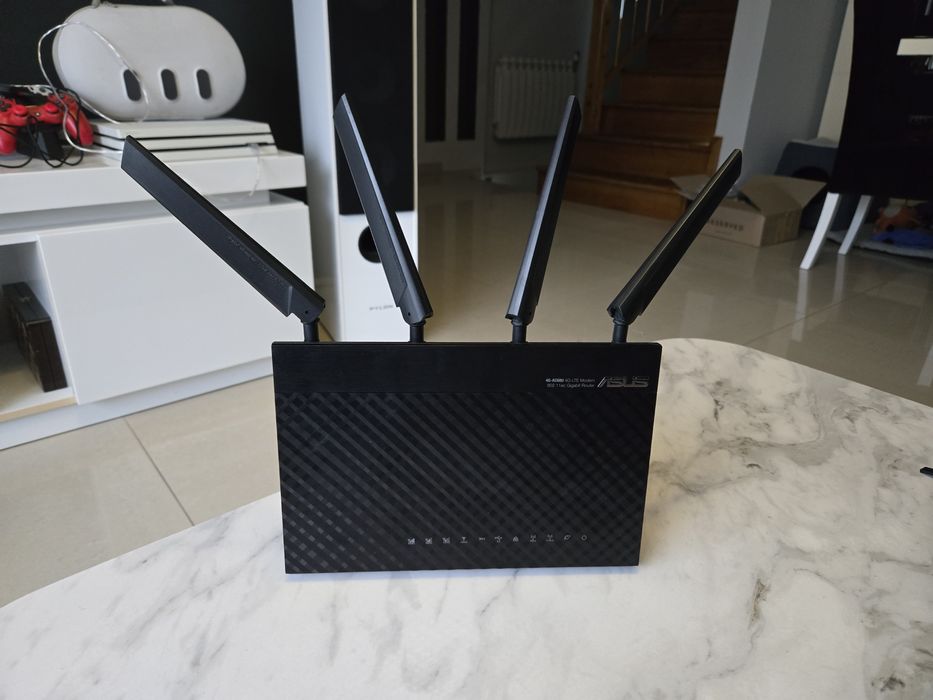 Router  asus ac1900 4gac68u