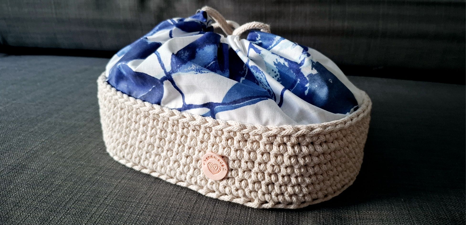 Handmade -koszyczek na sztućce/chleb