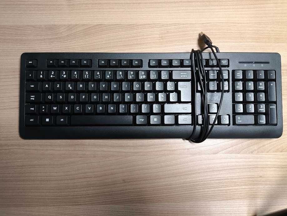 Trust Francuska klawiatura przewodowa AZERTY