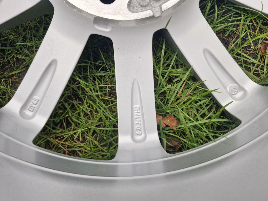 Felgi aluminiowe Oryginalne VW 17" 5x112 Golf VI VII VIII