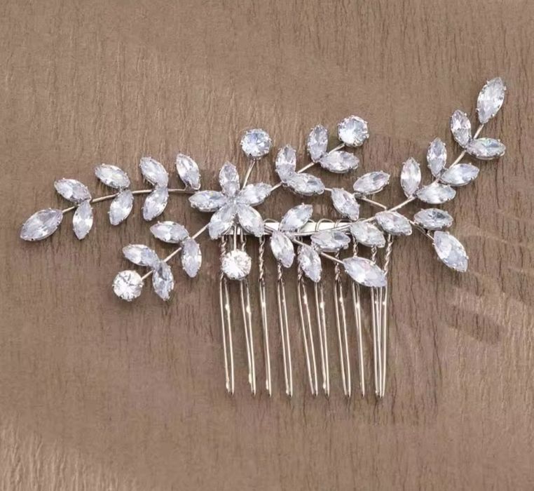 Ozdoba ślubna do włosów upięć
