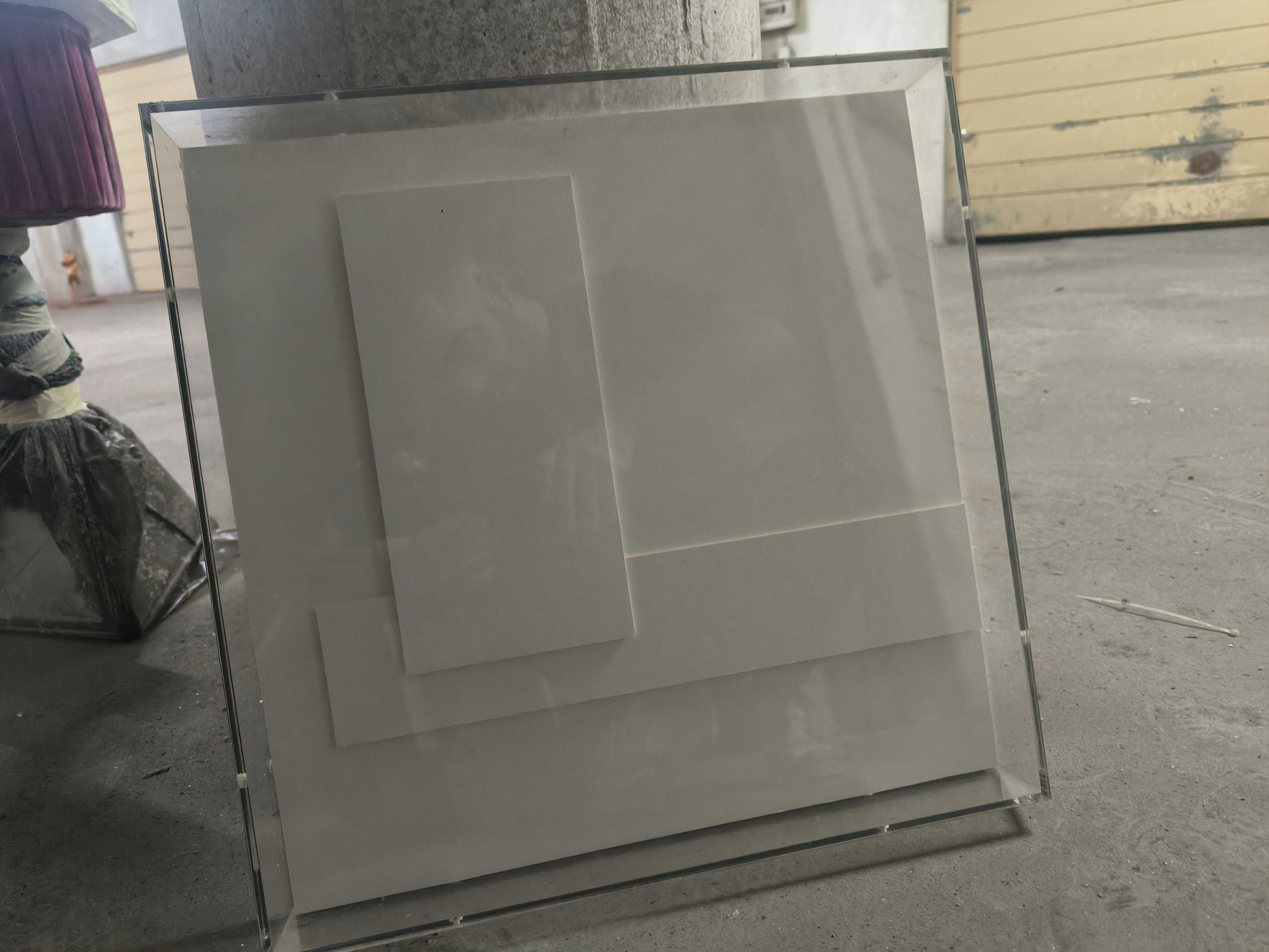 Quadro area store