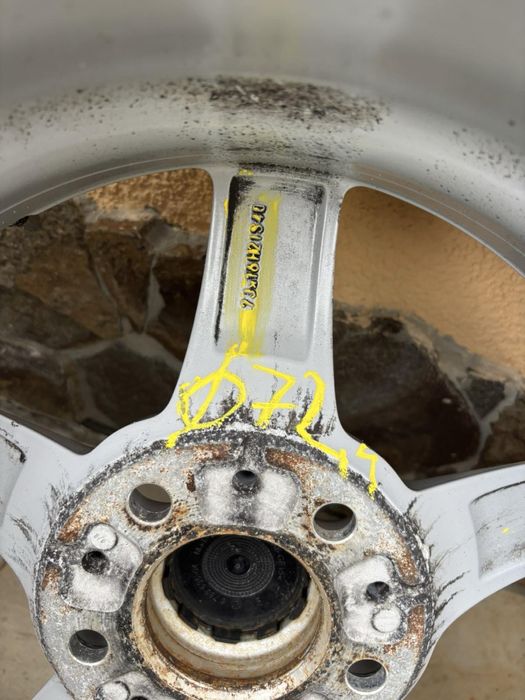 Оригінальні диски 5/120 r16 bmw t5 vivaro trafic