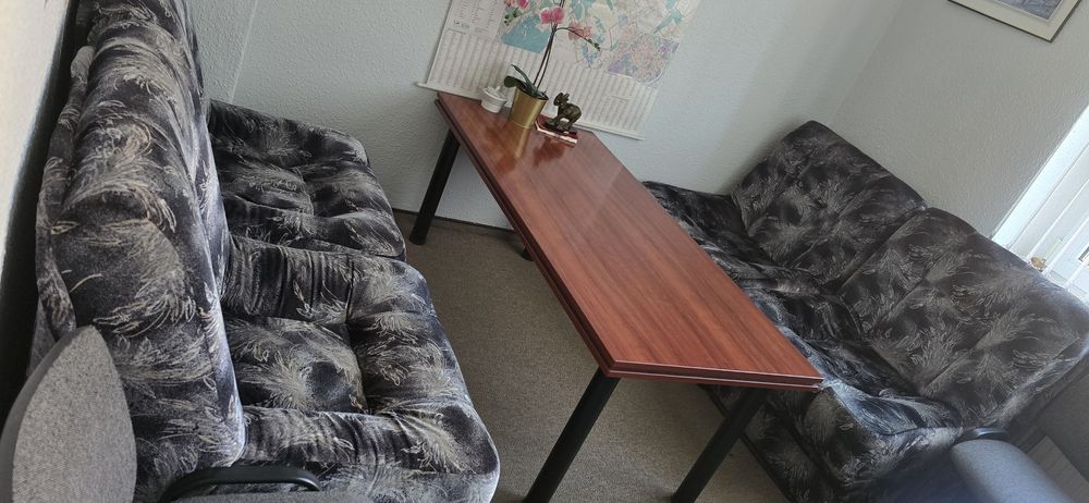 Stolik biurowy lub salonowy