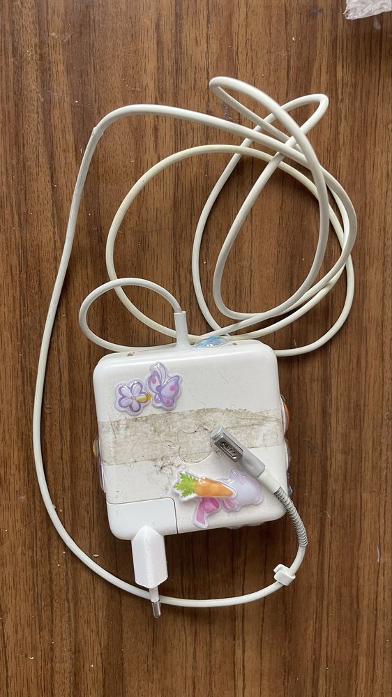 Mag safe 1 зарядка на macbook