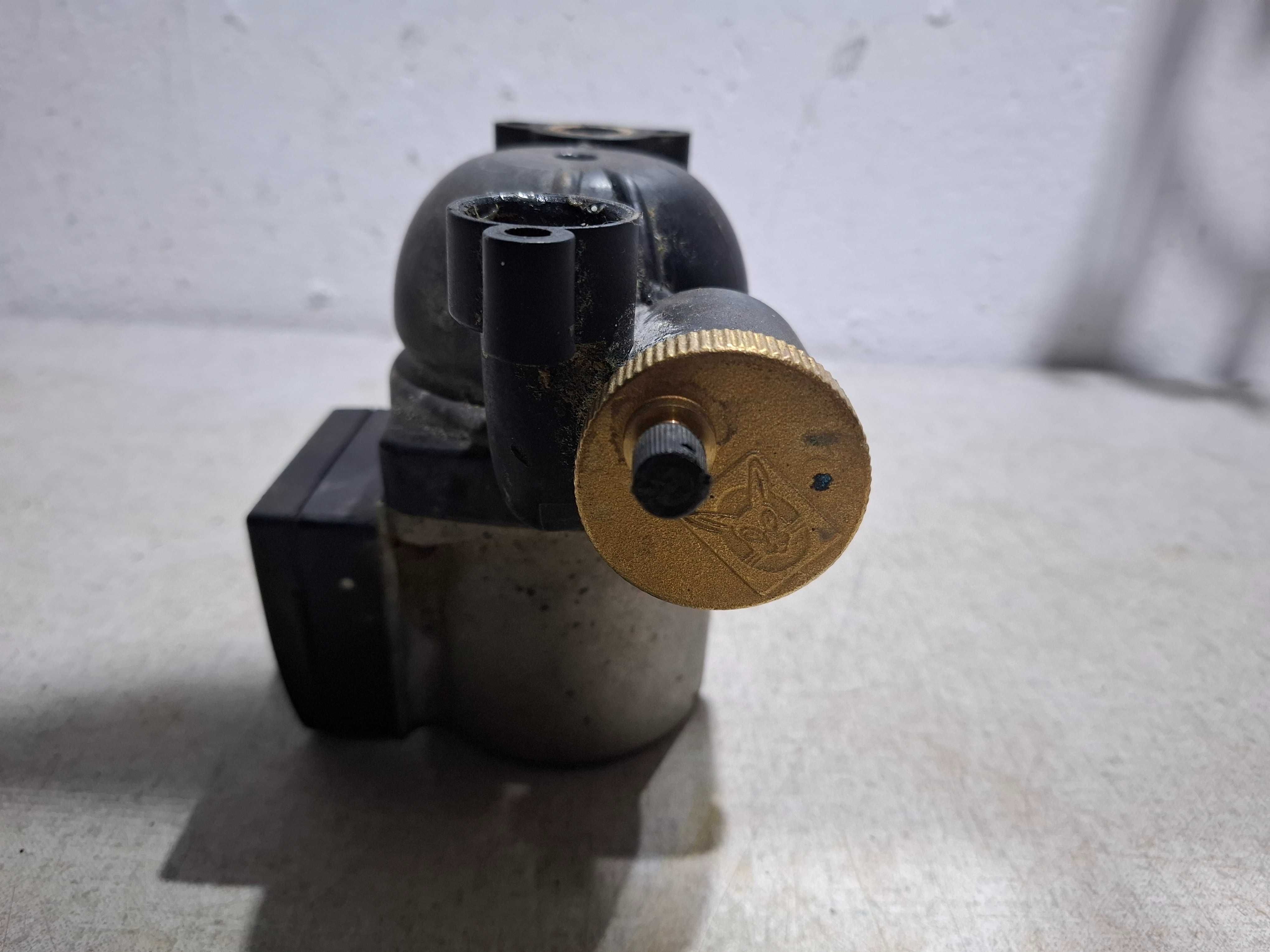 Pompa grzewcza Vaillant Grundfos VP5 16108,5