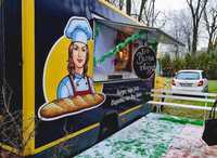 Catering food truck imprezy okolicznościowe urodziny przyjęcia obsługa