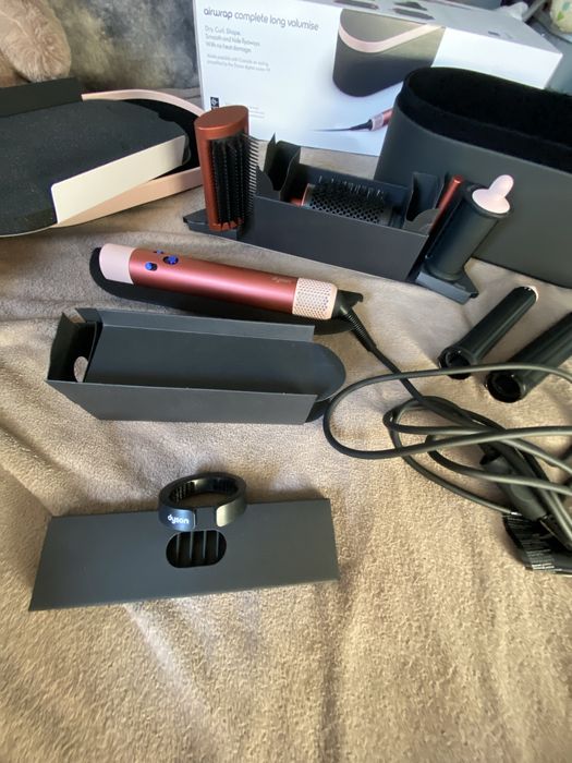 DYSON Airwrap.