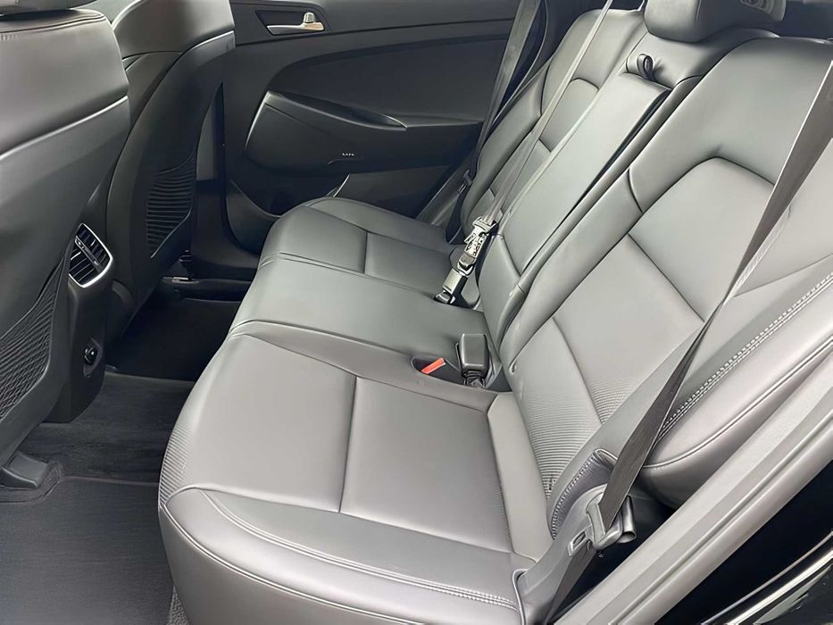 Hyundai Tucson      2021