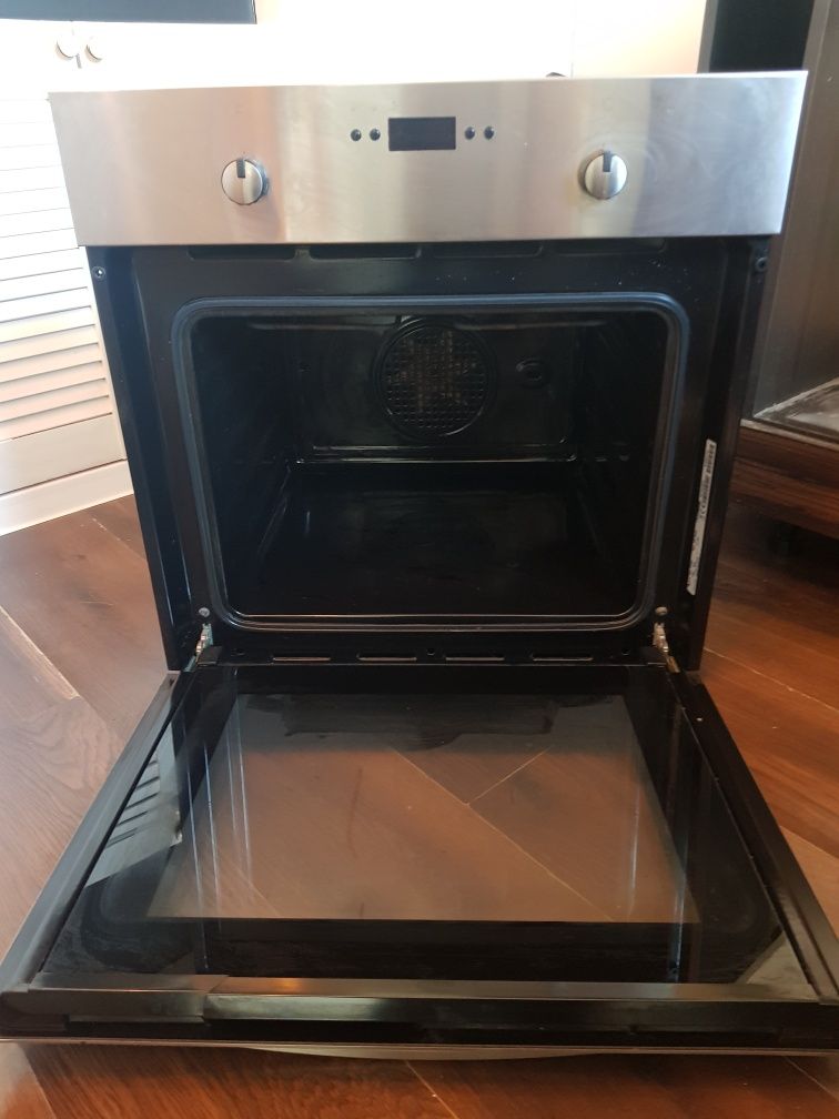 Piekarnik elektryczny Whirlpool