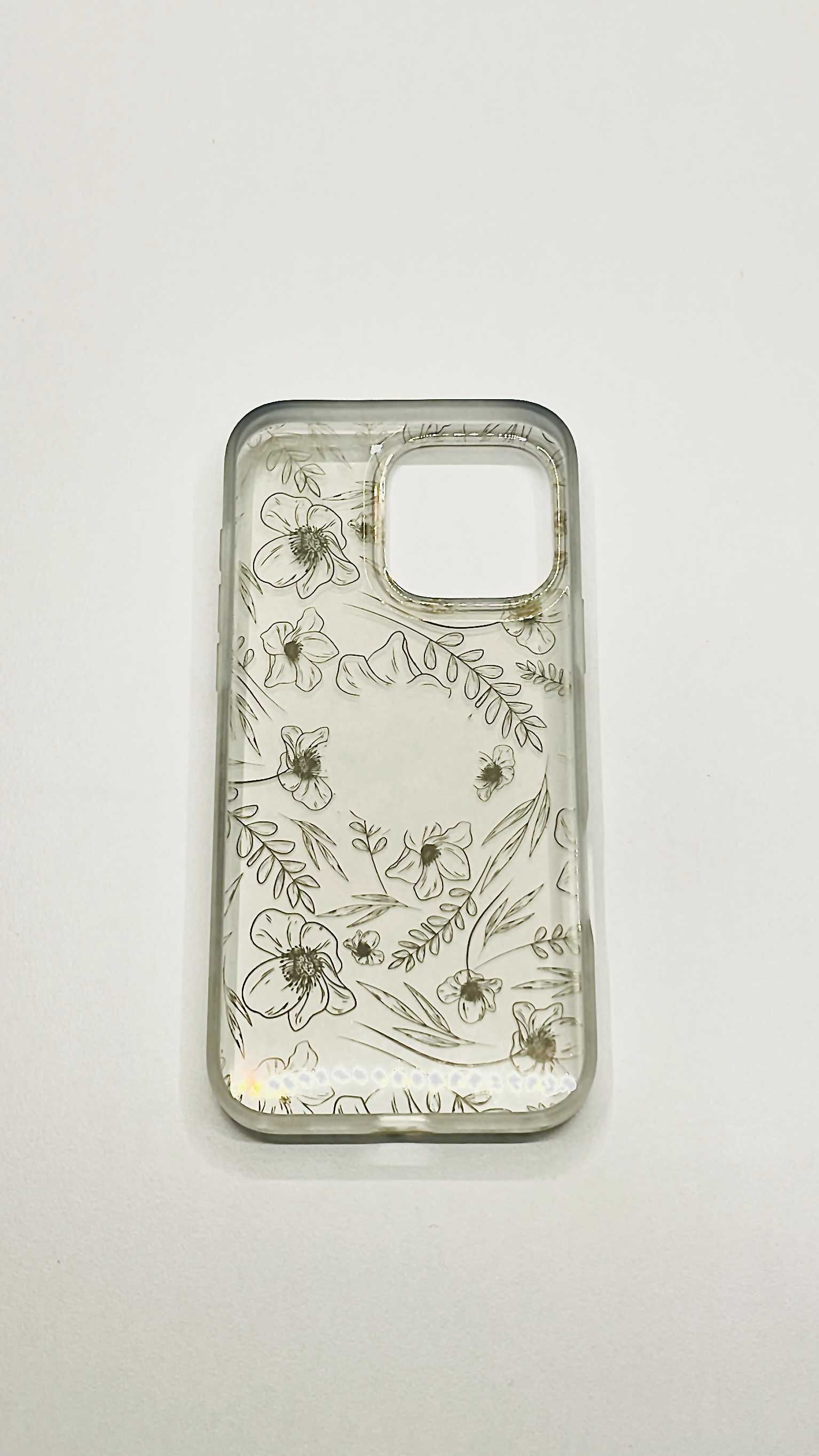 Etui Plecki do iPhone'a 16 Pro Max Solidne Uroczy i kobiecy design