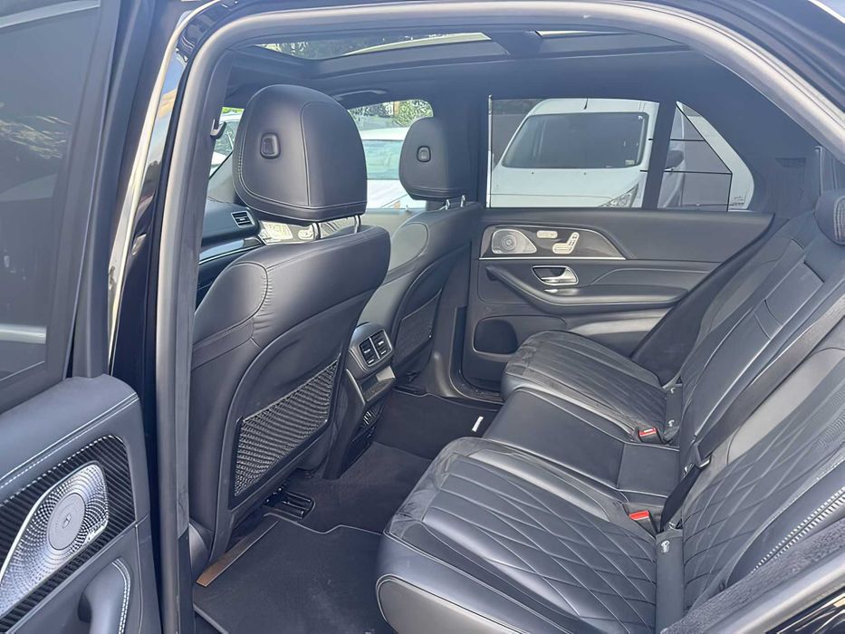 Mercedes-Benz GLE      2021