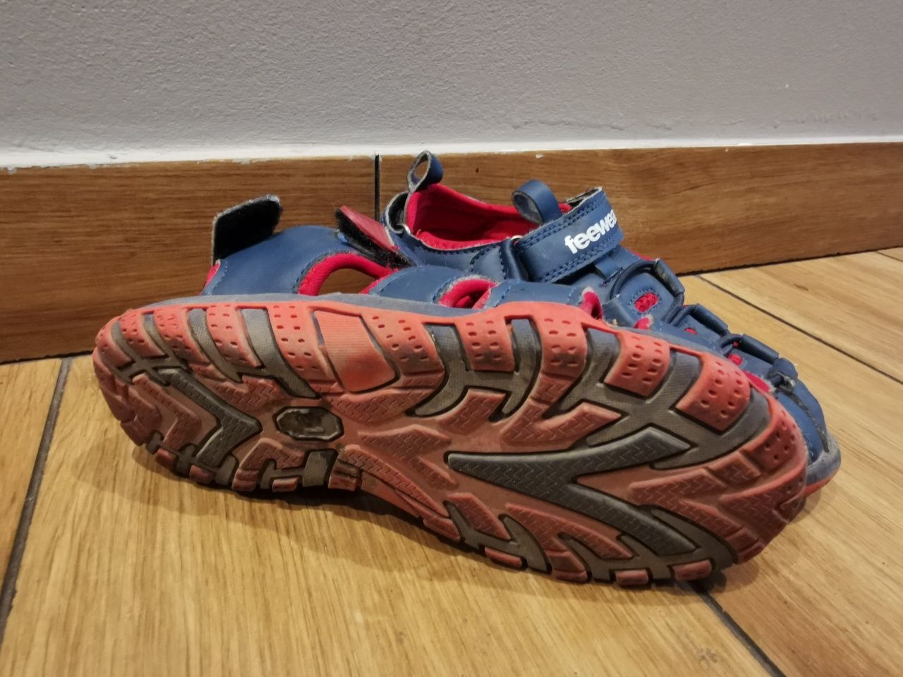 Sandały dla chłopca Feewear r. 31